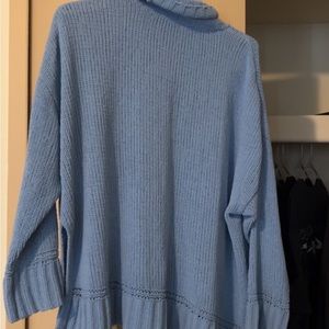 Turtle neck sweater